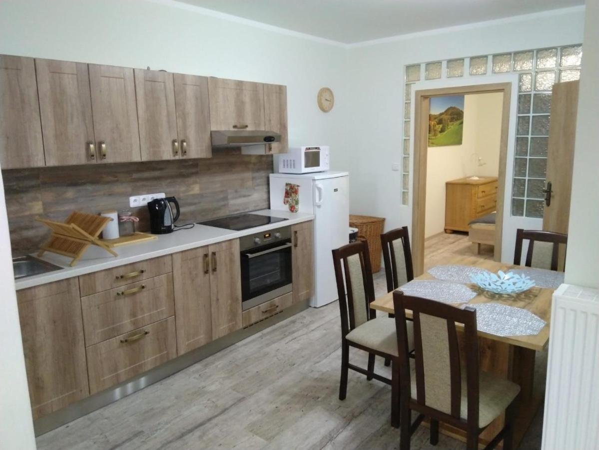 Apartmany Marie Яхимов Екстериор снимка
